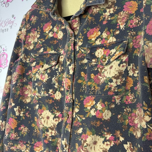 Floral jacket coat button up floral faded wash distressed gold buttons flowers - Picture 8 of 11